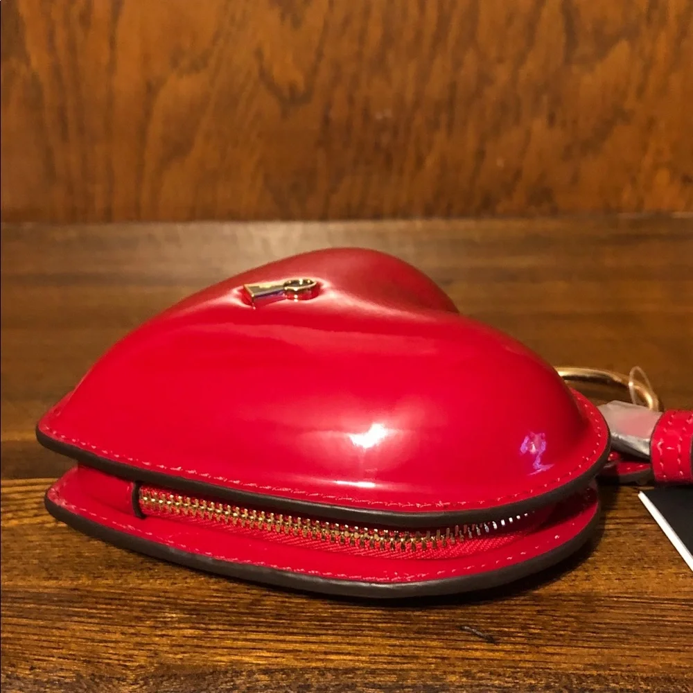 NWT-Kate Spade-Key To My Heart❤️Wristlet-Cherry Rouge-Patent Leather-$128